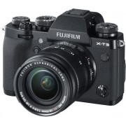 Fujifilm X-T4 + Fujinon XF18-55mm F2.8-4 R LM OIS Black, 26.1 Mpix, 23.5mm x 15.6mm (APS-C) X-Trans CMOS 4; ISO 51200; IBIS (Sensor Shift); UHD 4K/60fps 10 bit Video; 425-point hybrid AF System; X-Processor Pro 4 Engine; RAW+JPEG; WI-FI & Bluetooth Ver. 4