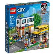Конструктор Lego City День в школе 60329