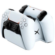 HyperX ChargePlay Duo Controller Charging Station for PS5, White, Quickly charges 2 x Dualshock 4 via EXT port, 3-Level battery indicators display charging status, Convenient and secure docking with stable design