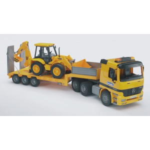 Camion MB Actros cu tractor JCB 4CX