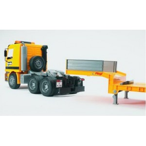 Camion MB Actros cu tractor JCB 4CX