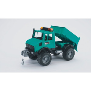 Camion MB Unimog cu platforma