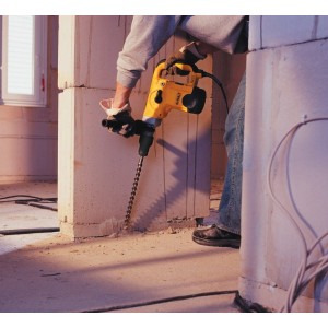 Перфоратор DeWALT D 25500K-QS