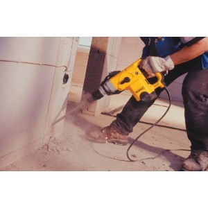 Перфоратор DeWALT D 25500K-QS