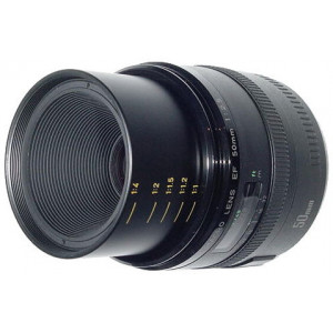Prime Lens Canon EF 50mm, f/2.5 Compact-Macro Lens