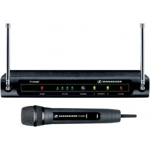 Microphone  Sennheiser "FP 35". 863 – 865 MHz. 18 – 16000 Hz. 95 dB(A). РЧ - диапазон 863 – 865 МГц. Количество частот приёма/передачи 4. Полоса пропускания 2 МГц. Диапазон частот 18 – 16000 Гц. Отношение сигнал/шум - 95 дБ (А). КНИ < 1%. Мощность РЧ-выхо