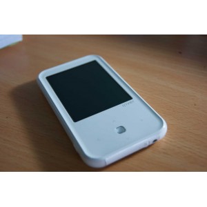 iRiver S100 4Gb, White