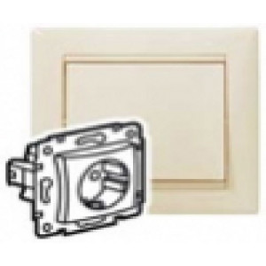 Priza 2Р+Е 10/16А Valena