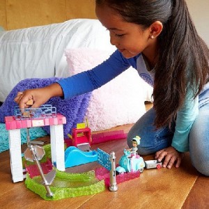 Barbie Oficiu Postal seria "On the Go" Mattel