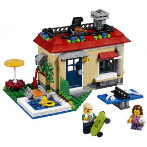 Modular Poolside Holiday LEGO