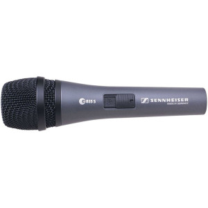 "Microphone  Sennheiser ""E 835-S"". 40 – 16000 Hz, cable XLR-3, Dimensions O 48 x 180 mm
-  
  https://en-de.sennheiser.com/vocal-microphone-stage-live-performance-e-835-s"