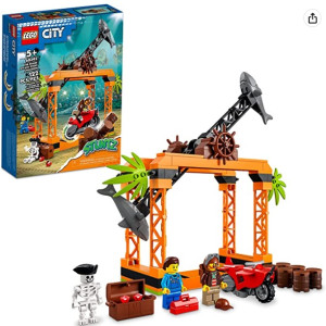 Конструктор Lego City 60342 The Shark Attack Stunt Challenge